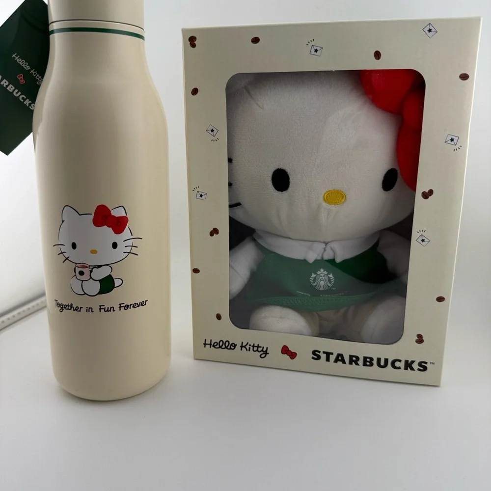 Limited edition Starbucks Cream Bottle and Hello Kitty Plush Set